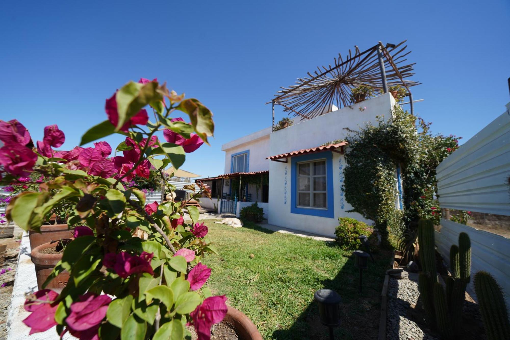 Santerra, Valle De Guadalupe Hotell Exteriör bild